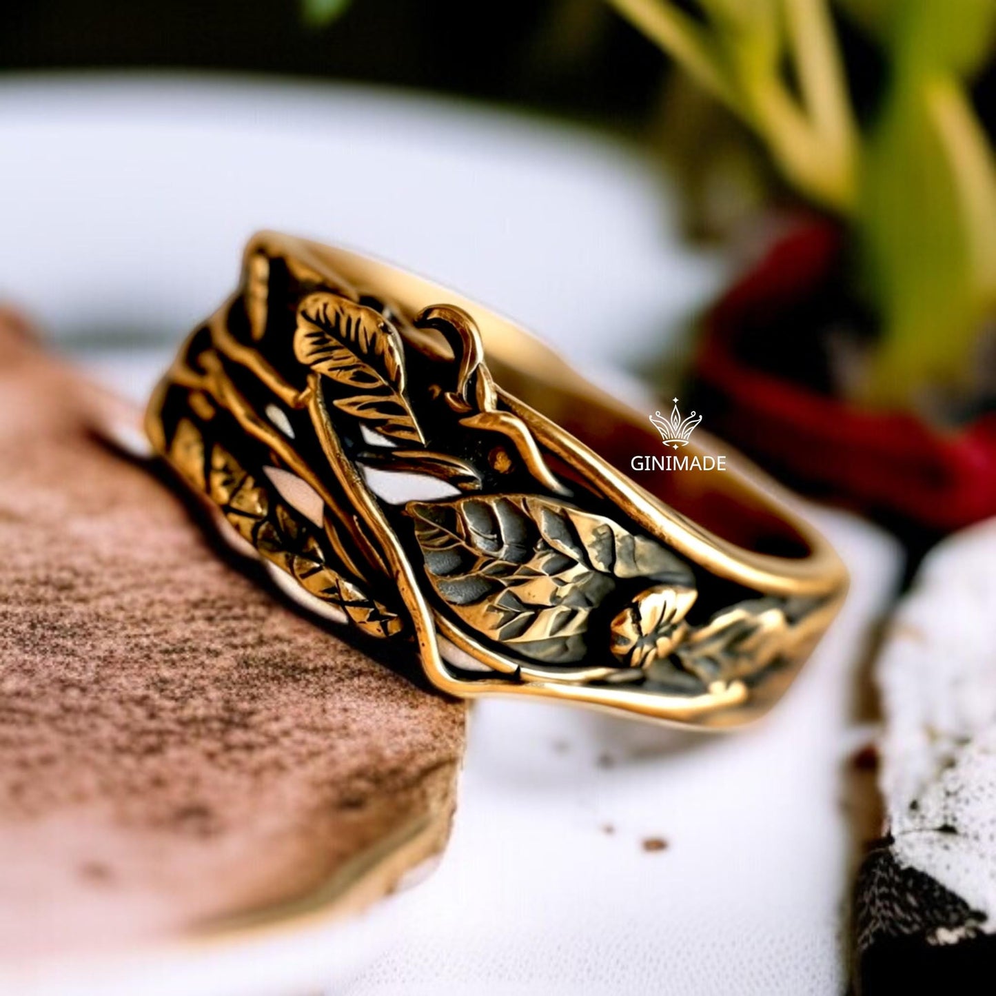 Vintage Nature-Inspired Leaf Branch Ring | Antique Gold Boho Ring for Women | Botanical Forest Band | Handmade Woodland Jewelry Gift