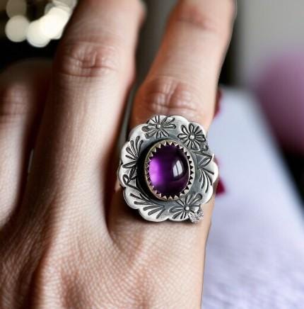 Nature Inspired Amethyst Ring by Ginimade – Bold Floral Gem Jewelry in 925 Silver