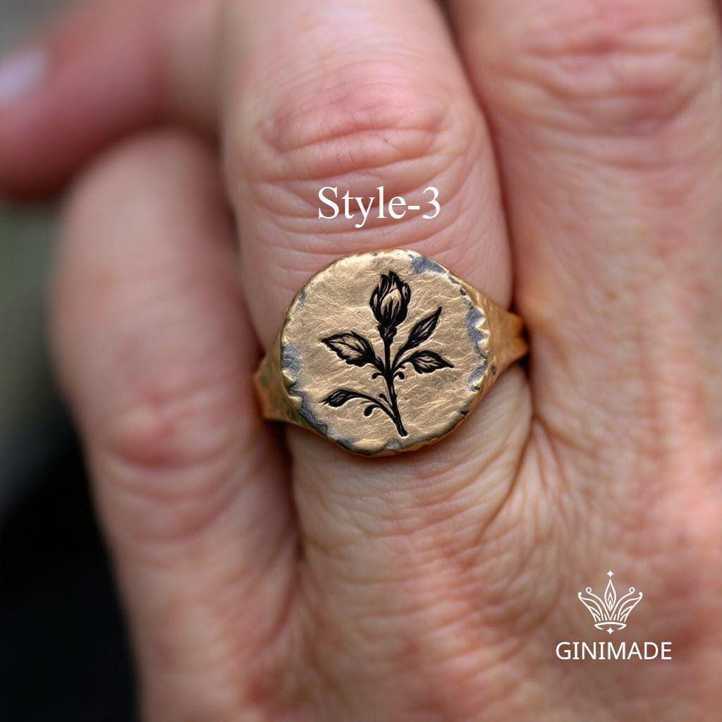 Customized  Birth Flower Ring •  Handmade Family Birth Month Bouquet Ring • Unisex Engraved Floral Ring. Unique Gift.