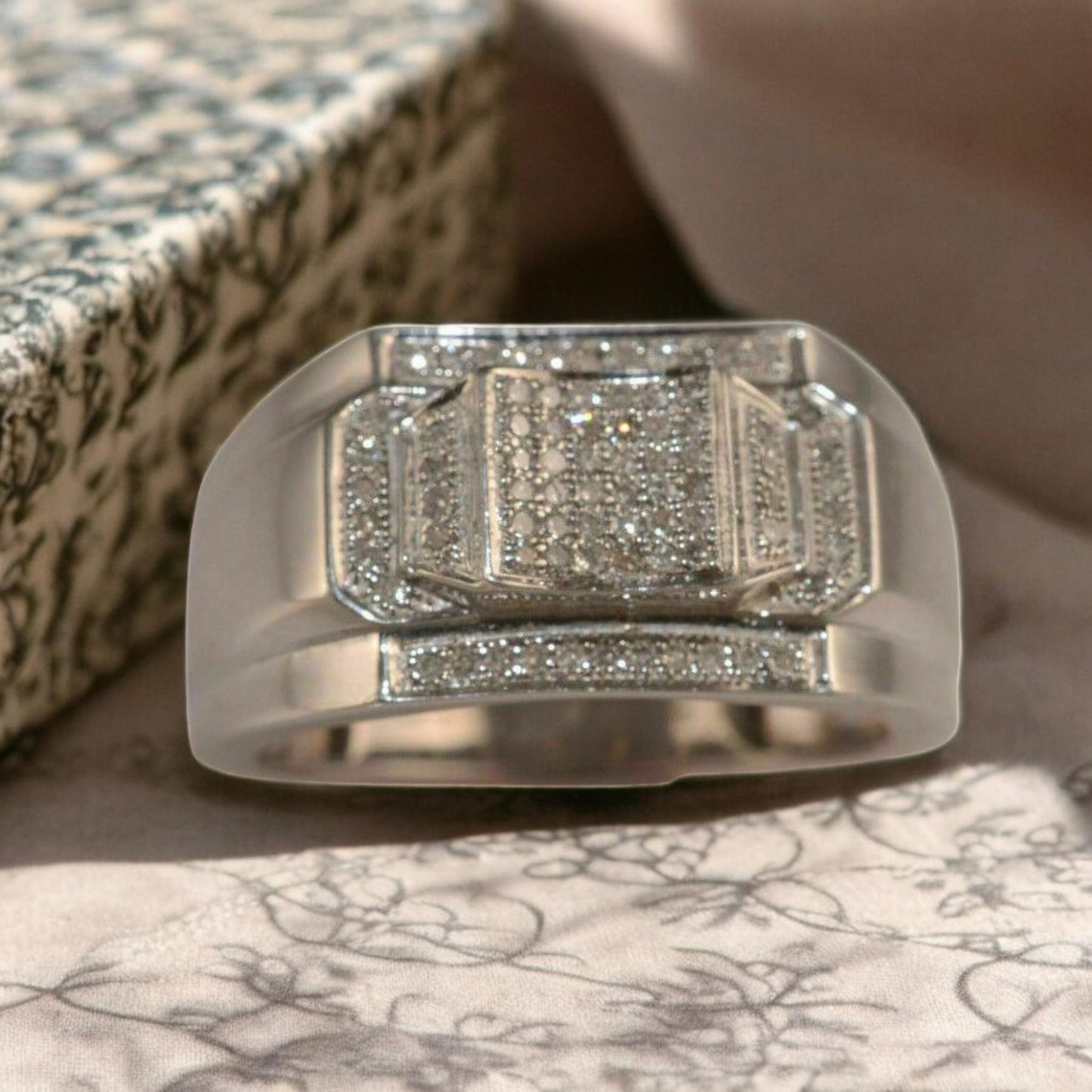 Men’s Simulant Diamond Signet Ring – White Gold Plated 925 Silver, Luxury Jewelry for Men.