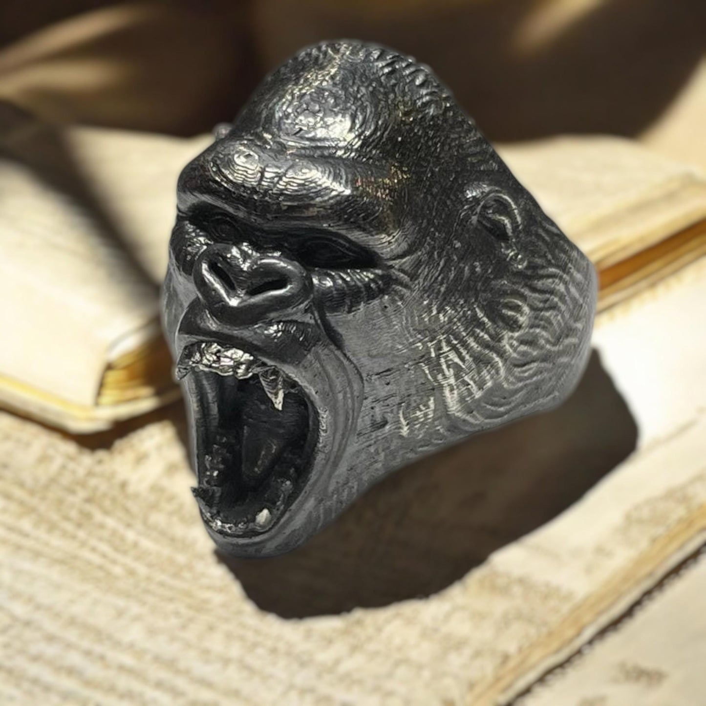 Gorilla Ring in 925 Sterling Silver – Fierce Ape Head Statement Ring for Men, Handmade Animal Jewelry, Bold Biker Ring, Gift for Him