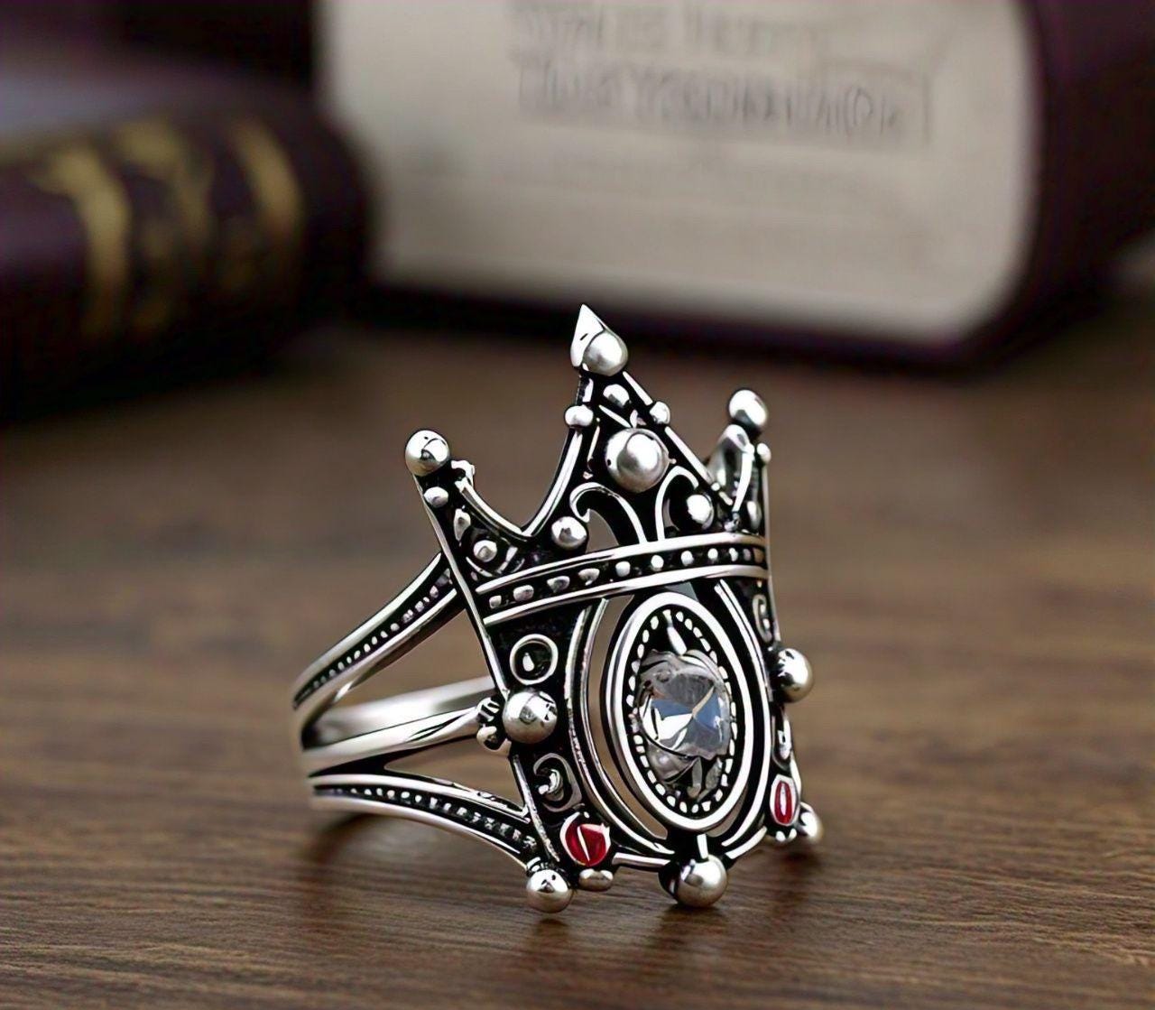 Vintage Crown Design Ring in 925 Sterling Silver | Elegant European Royal Style Gift