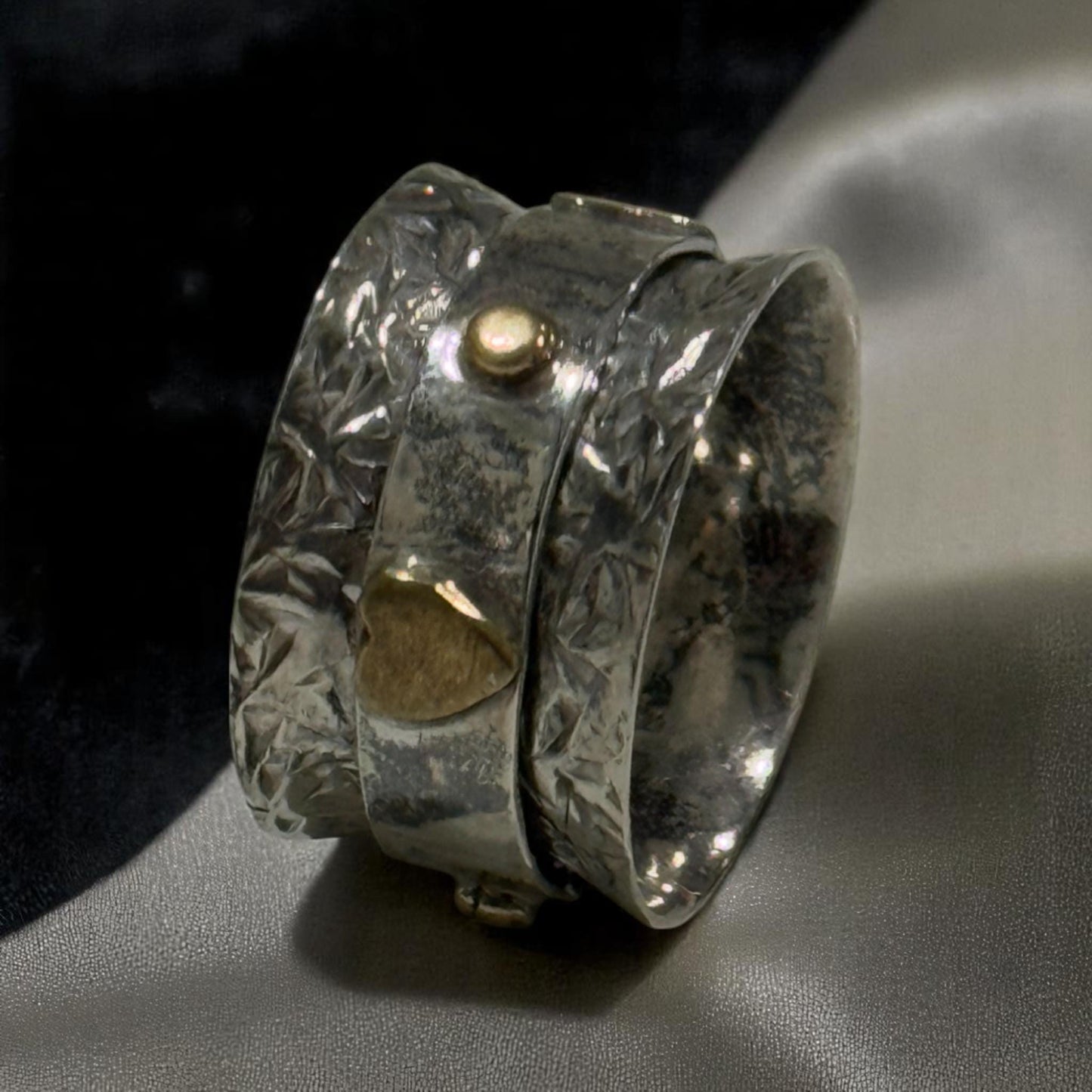 925 Sterling Silver Spinner Ring with Gold Heart – Handmade Textured Meditation Band for Women & Men, Boho Thumb Ring