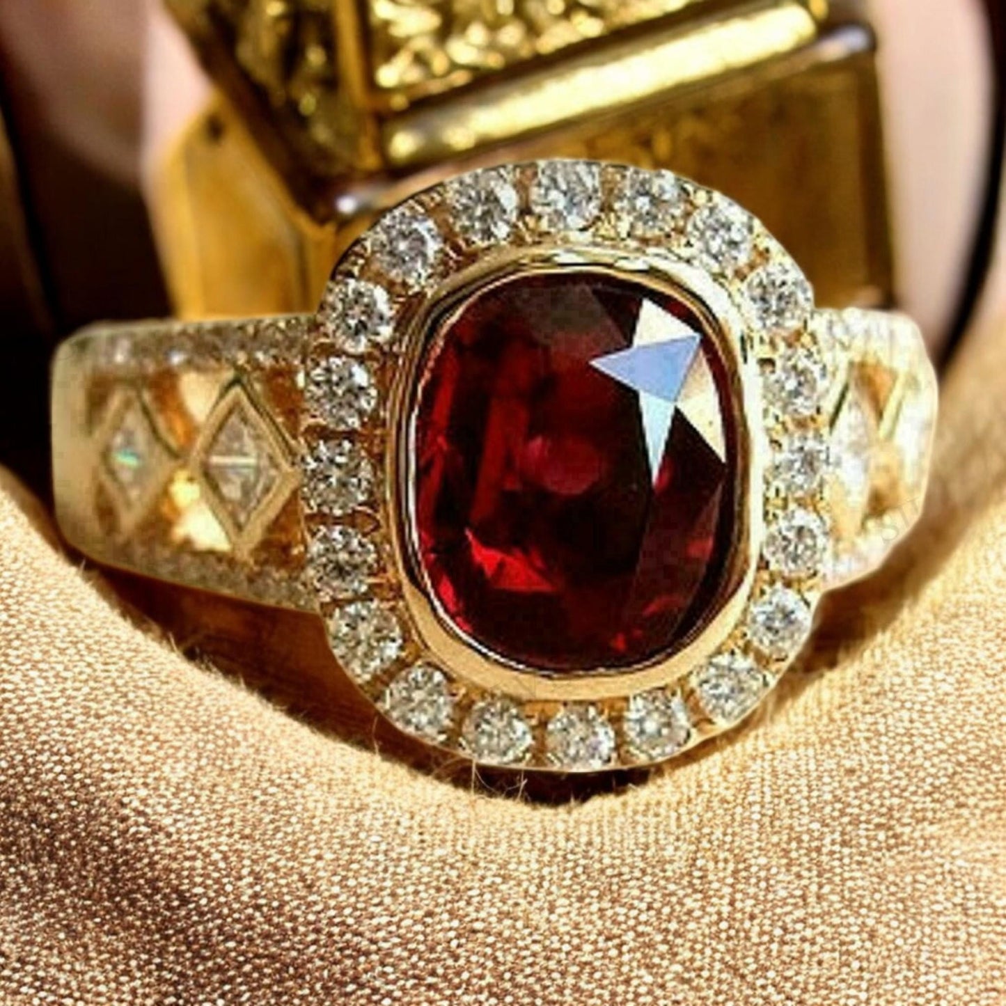 Vintage Natural Garnet Gemstone Ring with CZ Diamonds – January Birthstone Ring for Her
