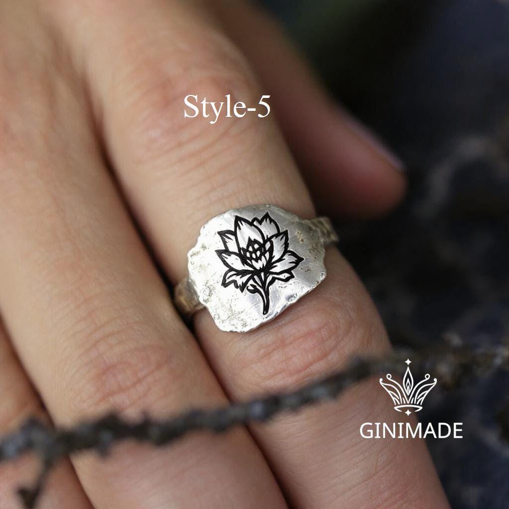 Personalized Birth Flower Ring •  Handmade Family Birth Month Bouquet Ring • Engraved Floral Ring for Mom, Grandma, or Her