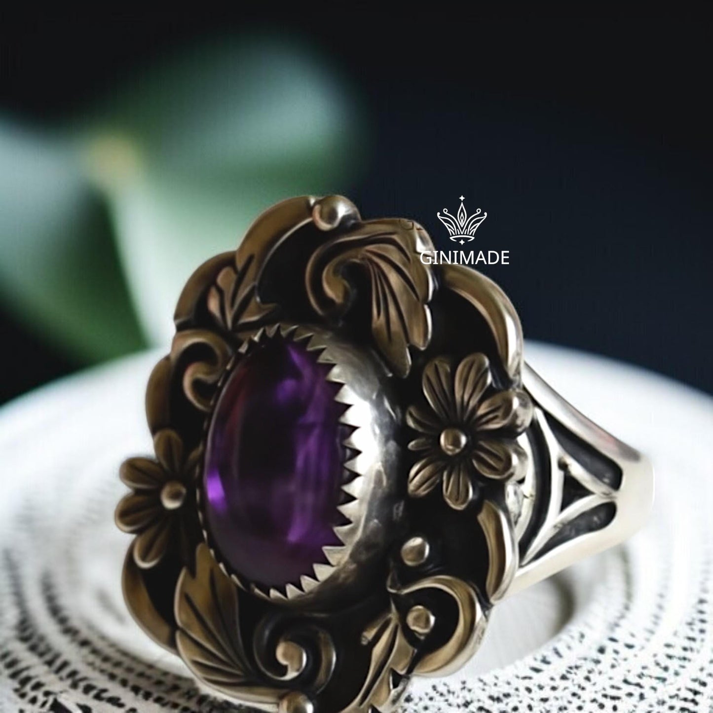 Bold Amethyst Ring – Bohemian Nature-Inspired Silver Jewelry – Floral Leaf Design