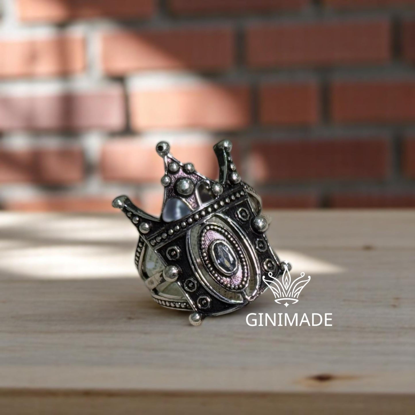 Elegant European Crown Ring in 925 Sterling Silver | Royal Style Jewelry Gift | Vintage Crown Design