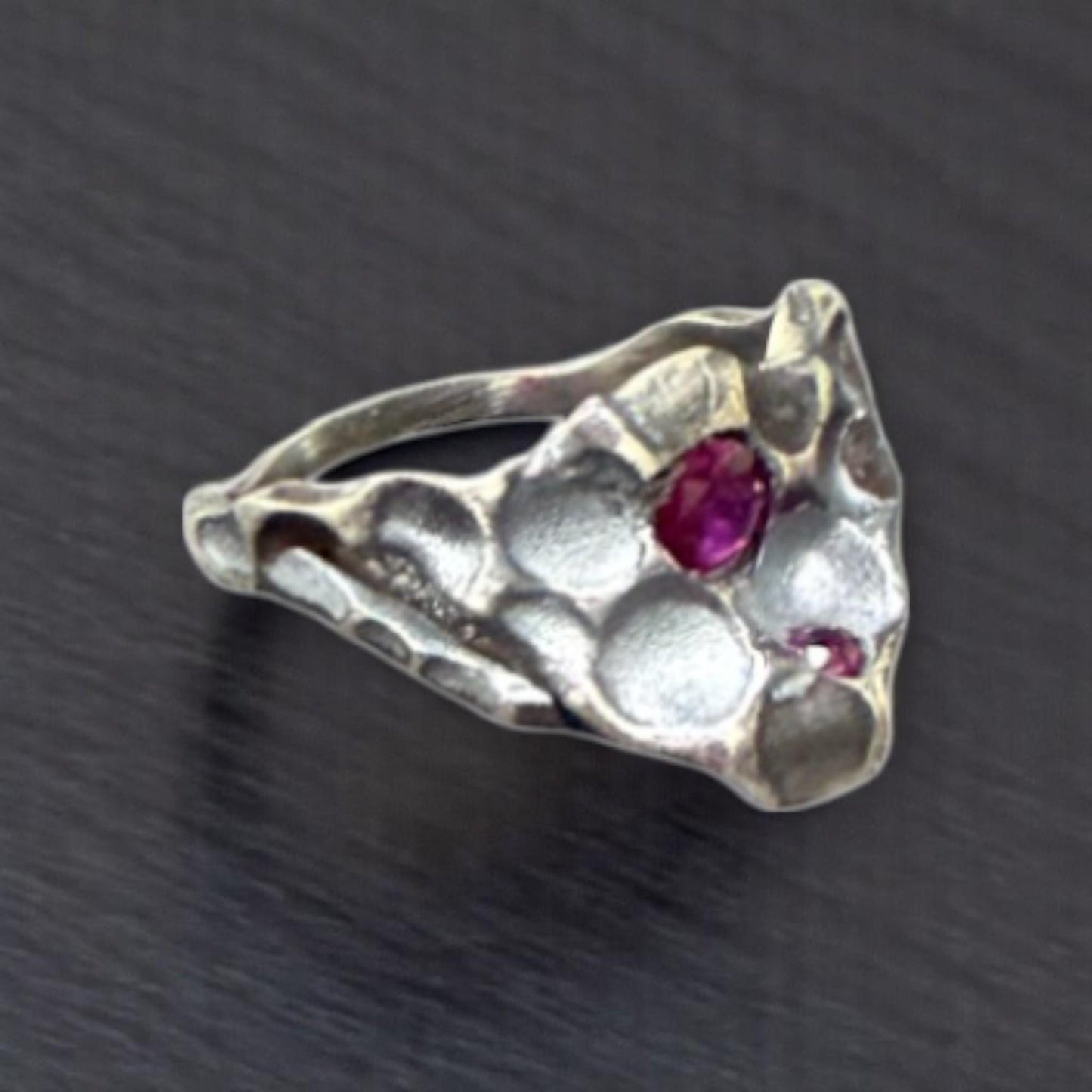 Handcrafted 925 Silver Crater Ring with CZ Ruby – Raw Textured Statement Ring, Unique Artisan Jewelry