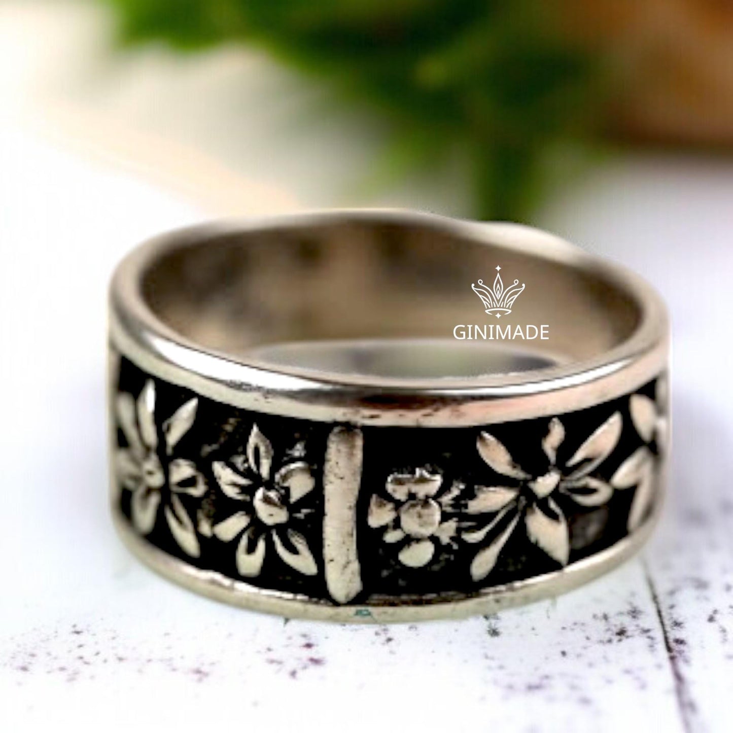 Wide Floral Band Ring – Oxidized 925 Sterling Silver Statement Ring – Handmade Boho Flower Ring – Vintage Botanical Jewelry by Ginimade