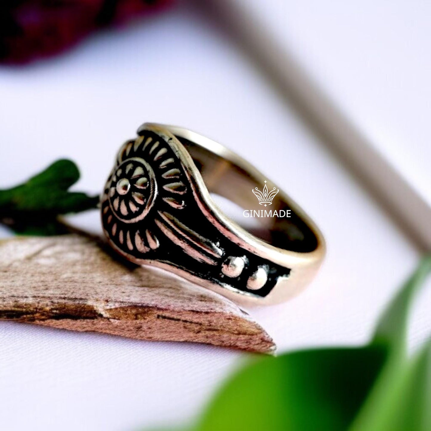 Oxidized Silver Flower Ring – Handmade 925 Sterling Floral Band – Vintage Boho Statement Jewelry – Artisan Gift for Her by Ginimade