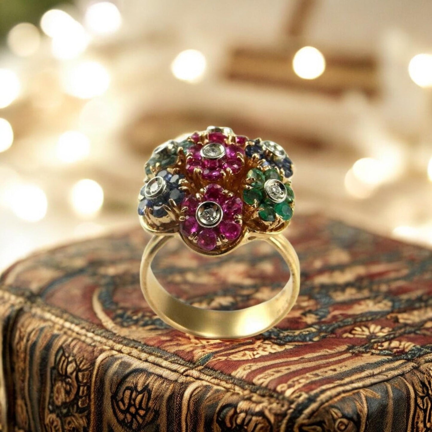 1910s vintage cocktail ring, flower design, 18K gold-plated, CZ stone