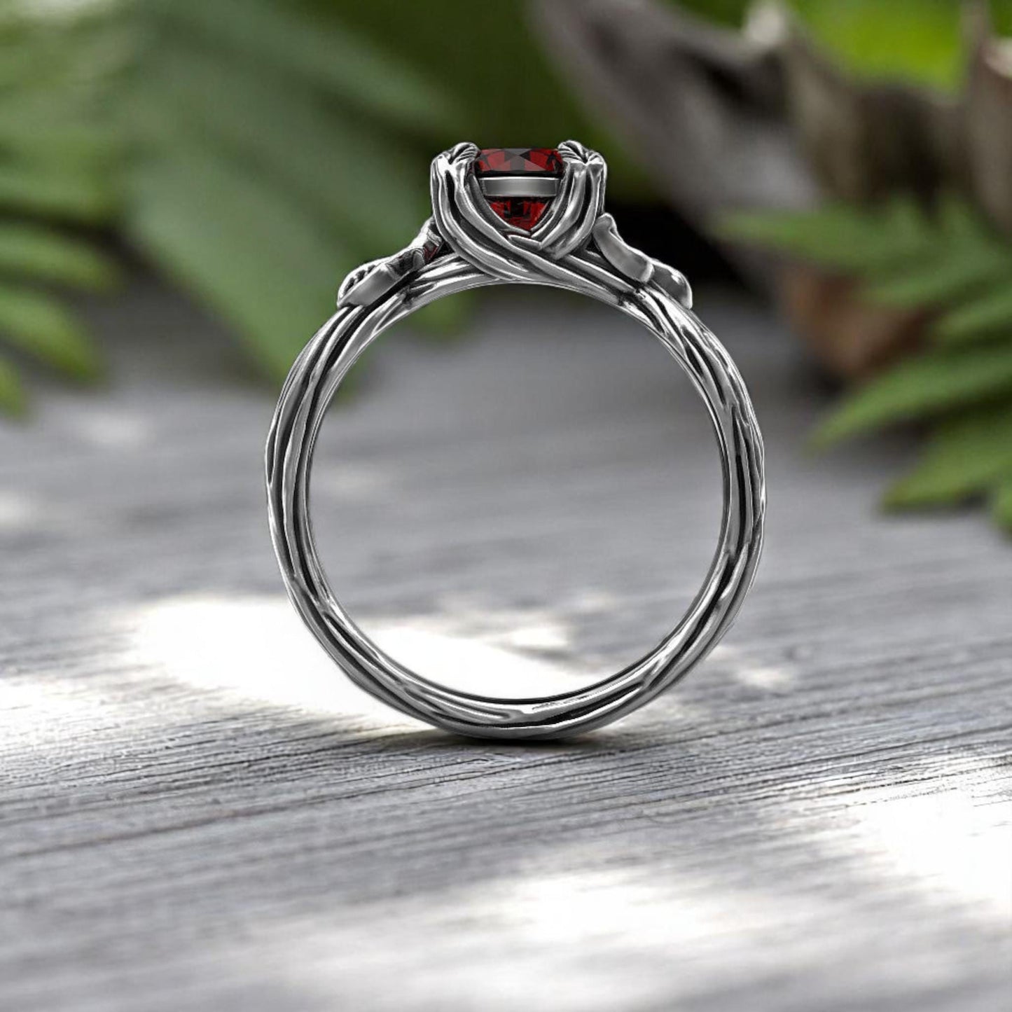 Hessonite Garnet Leaf Ring • 925 Sterling Silver Nature-Inspired Engagement Ring • Boho Woodland Gemstone Jewelry • Gothic Wedding Ring