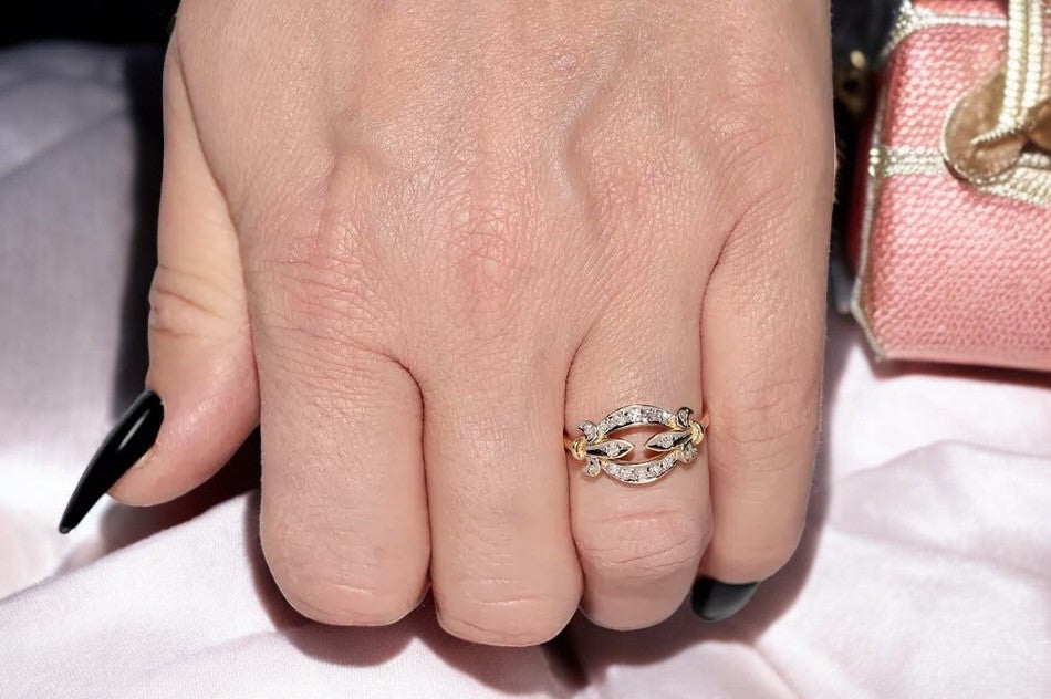 Vintage-Inspired 925 Sterling Silver Ring with Sparkling CZ Diamond – Elegant Antique-Style Jewelry for Women