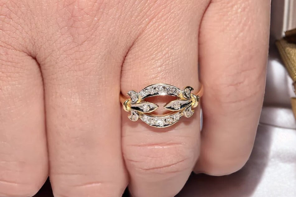 Vintage-Inspired 925 Sterling Silver Ring with Sparkling CZ Diamond – Elegant Antique-Style Jewelry for Women