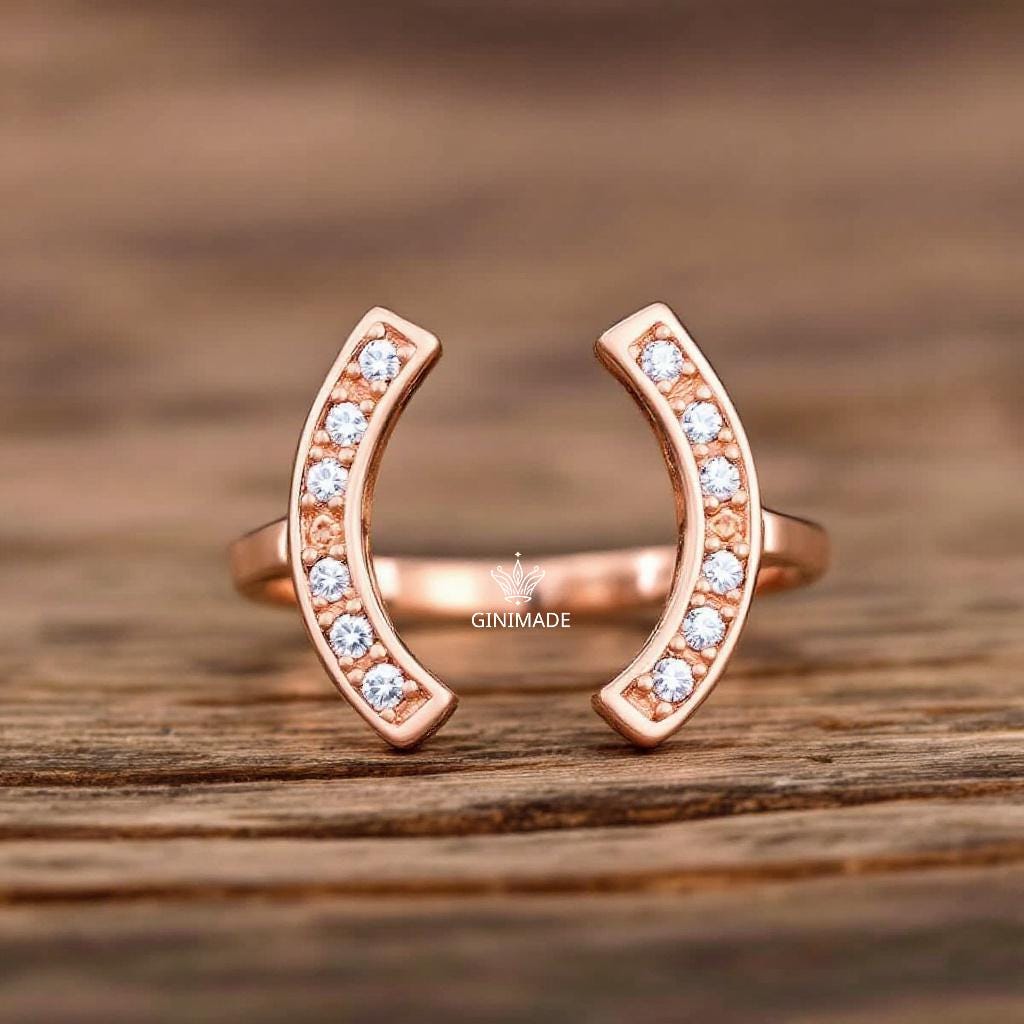 Horseshoe Gold Ring