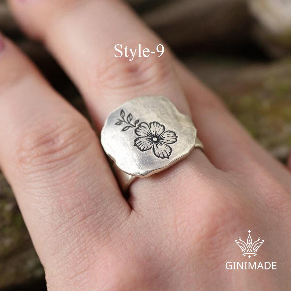 Personalized Birth Flower Ring •  Handmade Family Birth Month Bouquet Ring • Engraved Floral Ring for Mom, Grandma, or Her