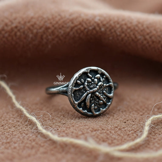 Unique Silver Ring – Handmade Rustic Botanical Ring – One of a Kind Oxidized Flower Ring – Artisan Round Nature Ring by Ginimade