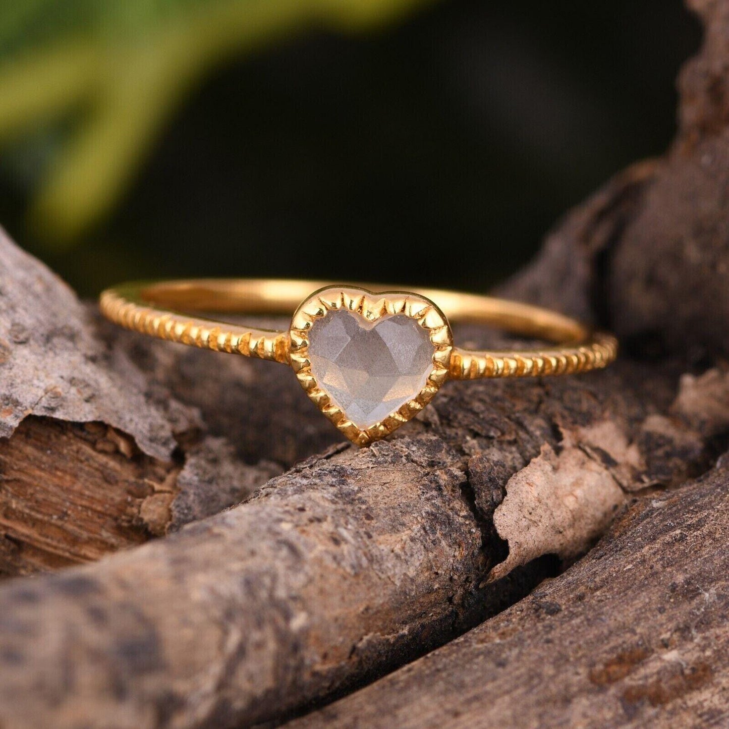 Natural Rose Quartz Gemstone Ring, Minimalist 10K Gold Women’s Ring, Valentine’s Day Gift, Love-Inspired Jewelry.