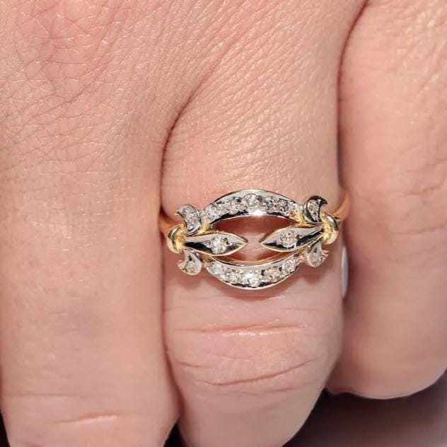 Vintage-Inspired 10k Gold Ring | Sparkling CZ Diamond | Perfect Valentine’s Gift for Her.