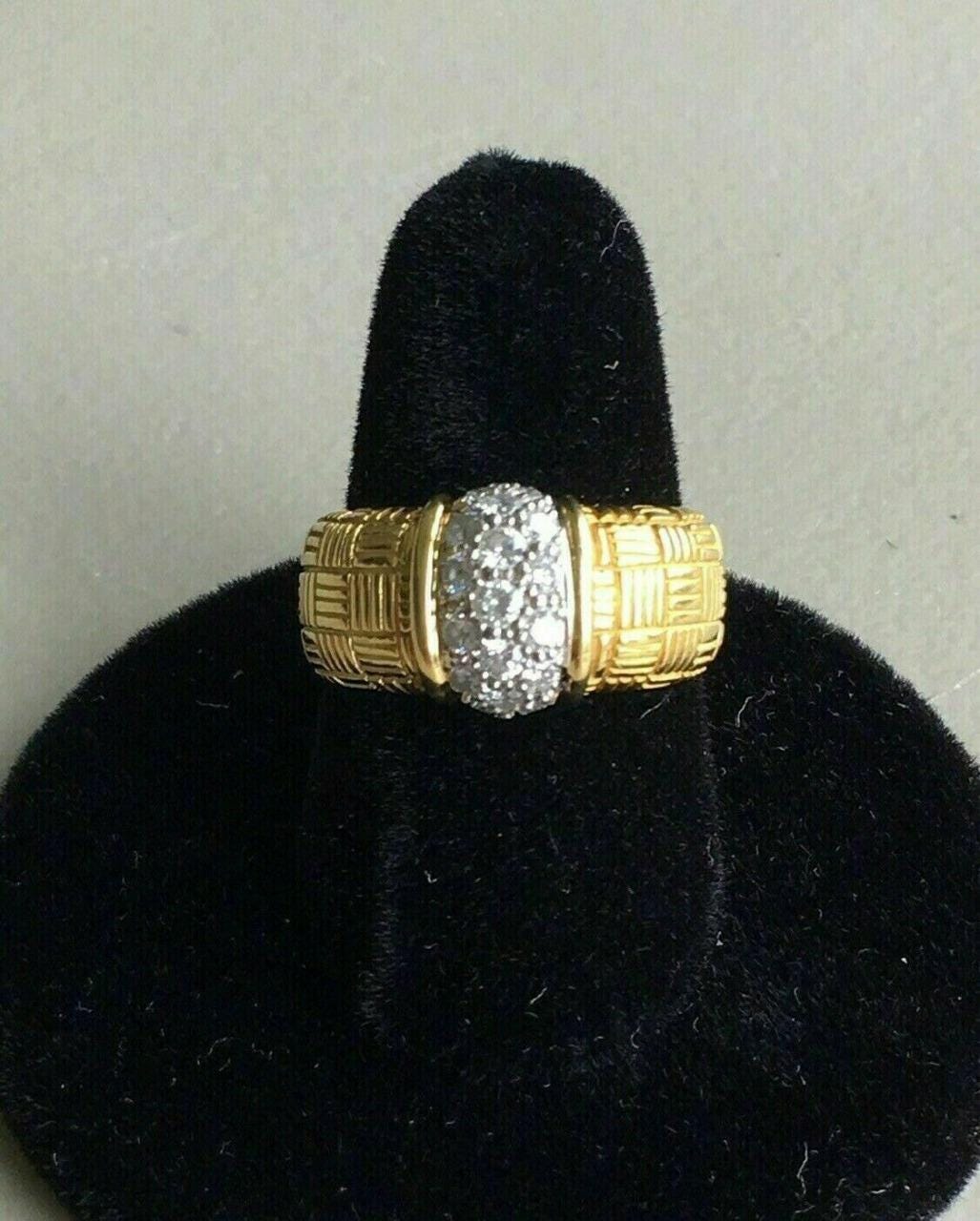 925 silver men&#39;s wedding ring with luxury lab-grown diamonds, elegant design