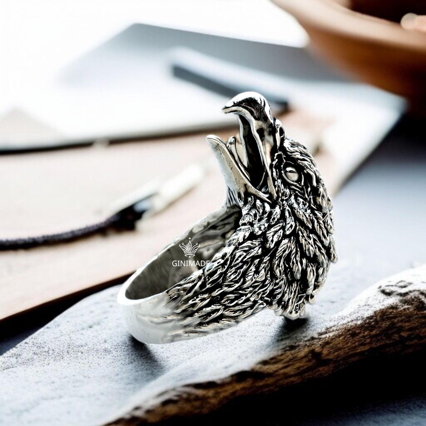 Bold Gold Eagle Head Ring for Men – Statement Bird Ring – Wildlife Inspired Jewelry – Fierce Animal Totem Ring – Gothic Biker Ring