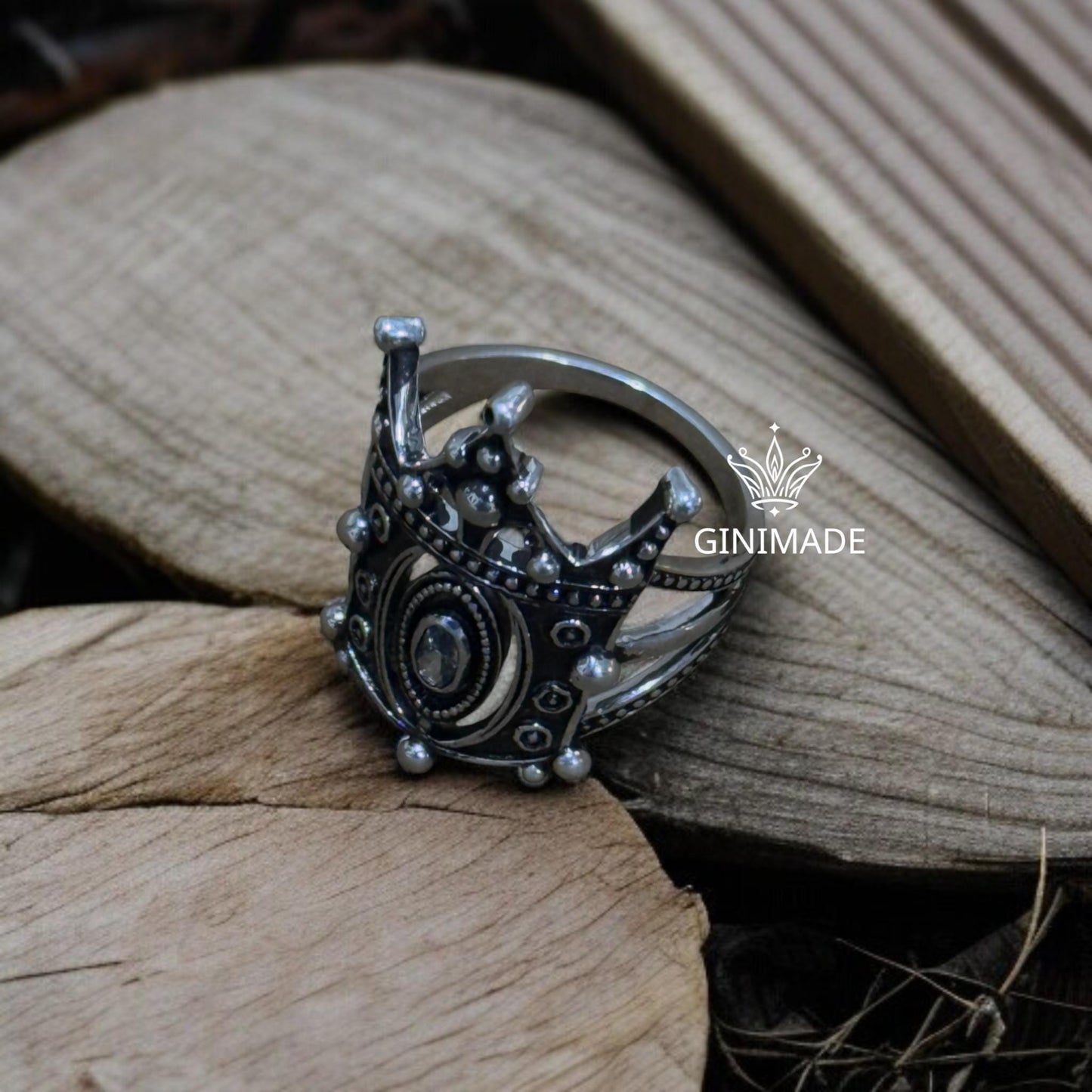 Elegant European Crown Ring in 925 Sterling Silver | Royal Style Jewelry Gift | Vintage Crown Design