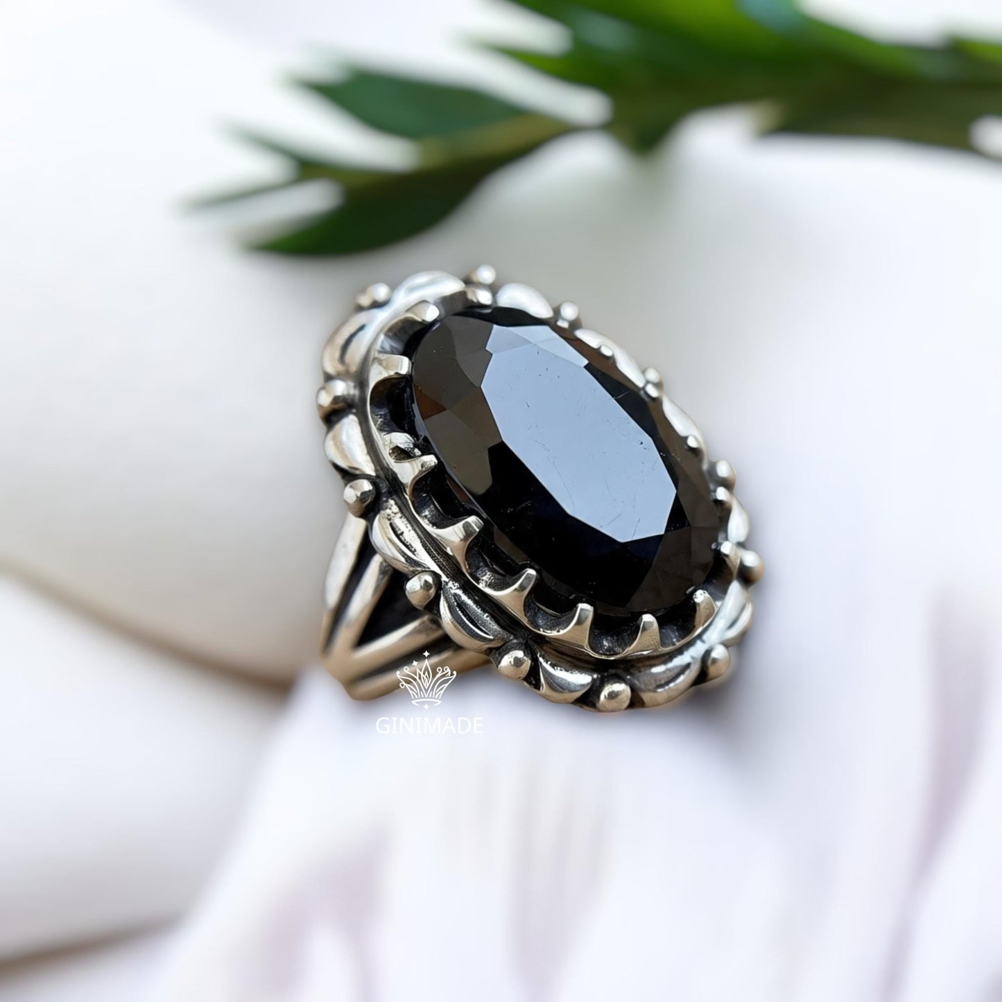 Handmade Onyx Ring in 925 Silver • Bold Gemstone Ring • Silver Boho Ring • Black Onyx Ring for Him • Gift Jewelry