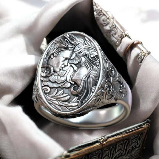 Love Faces Ring – Sterling Silver Man Floral Pattern Ring | Unisex Signet Ring | Unique Silver Gift for Lovers & Soulmates